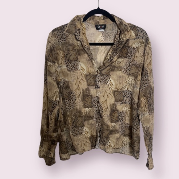 Leopard Frame Colorblock Cat Cheetah Jaguar Patchwork Boho Artsy Button Blouse - Picture 1 of 5